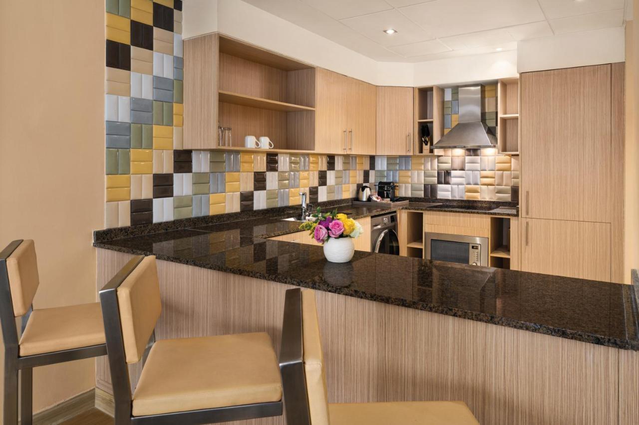 Wyndham West Bay 5* Doha