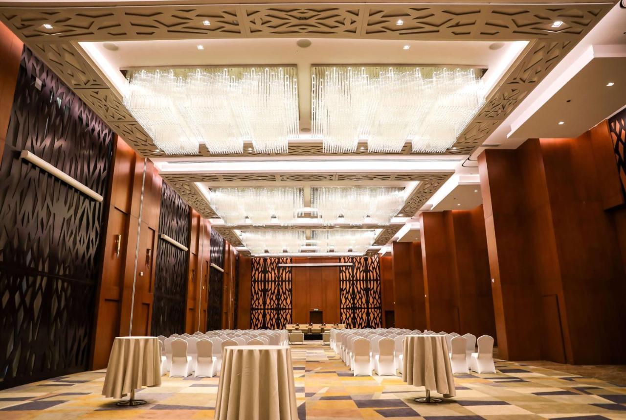 Wyndham West Bay 5* Doha
