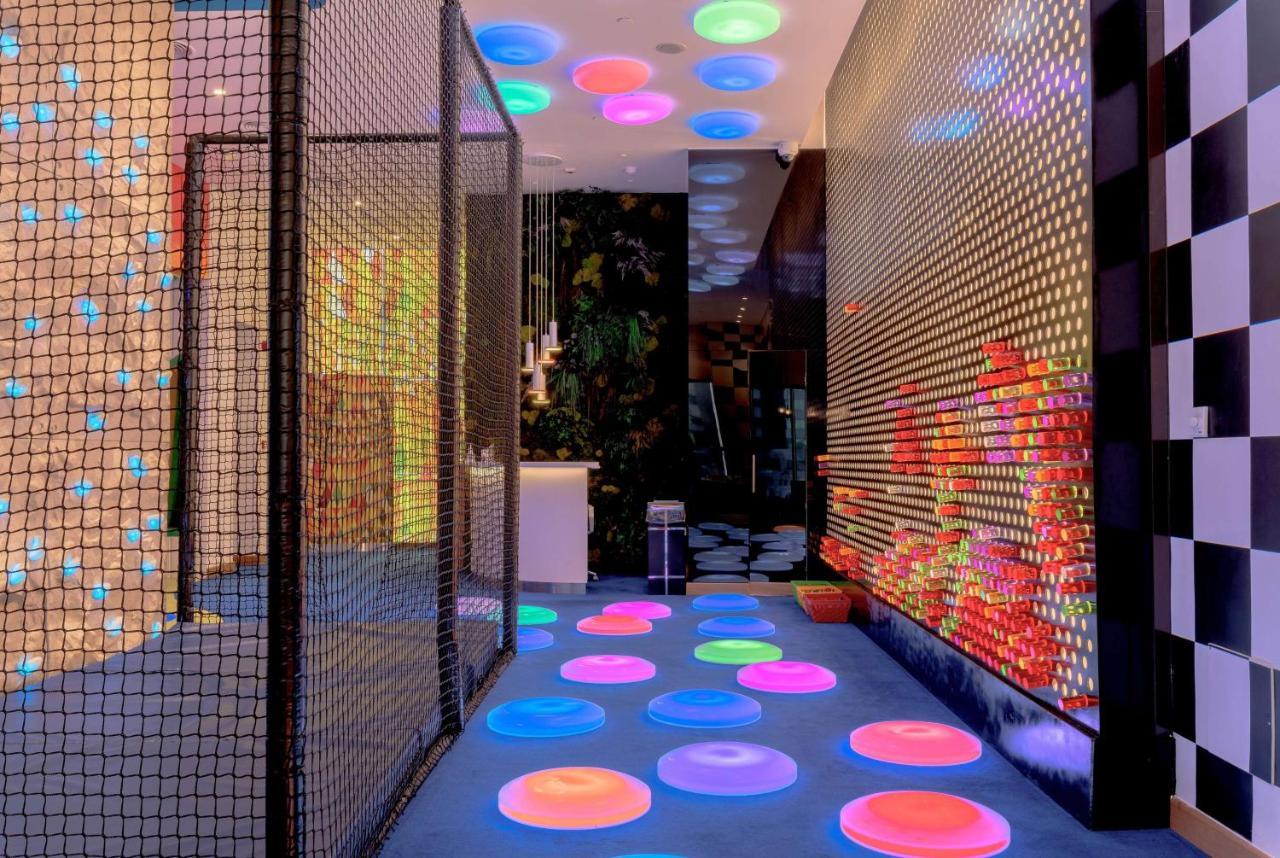 Wyndham West Bay Hotel Doha
