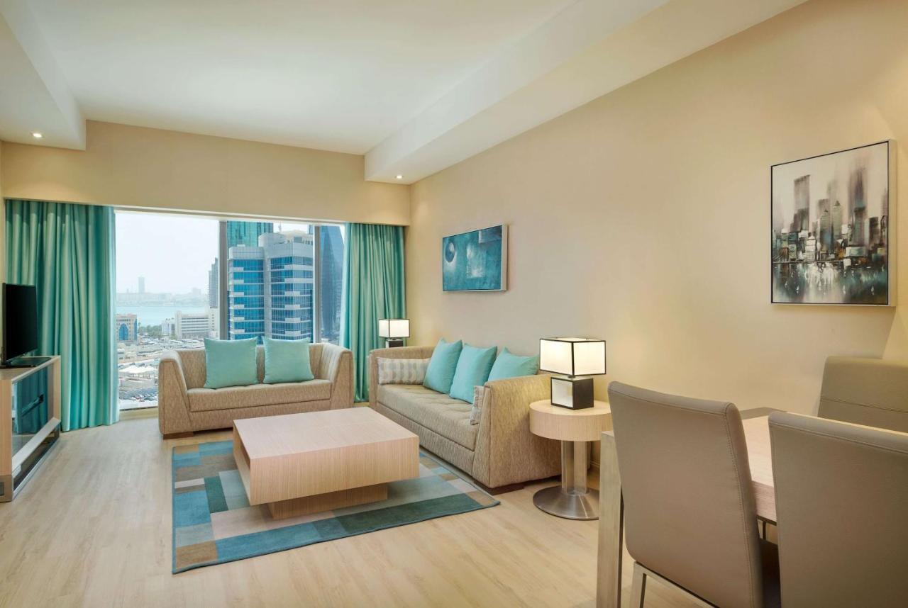 Wyndham West Bay 5*